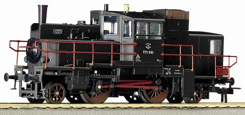 Steam railcar BR 71.5<br /><a href='images/pictures/Roco/63307.jpg' target='_blank'>Full size image</a>